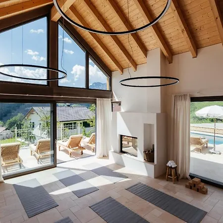 Villa Flora - A Scene For Seasons