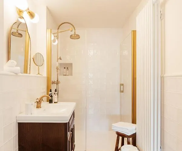 Flora - A Scene For Seasons Villa