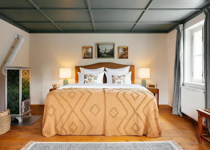 Flora - A Scene For Seasons Bad Goisern