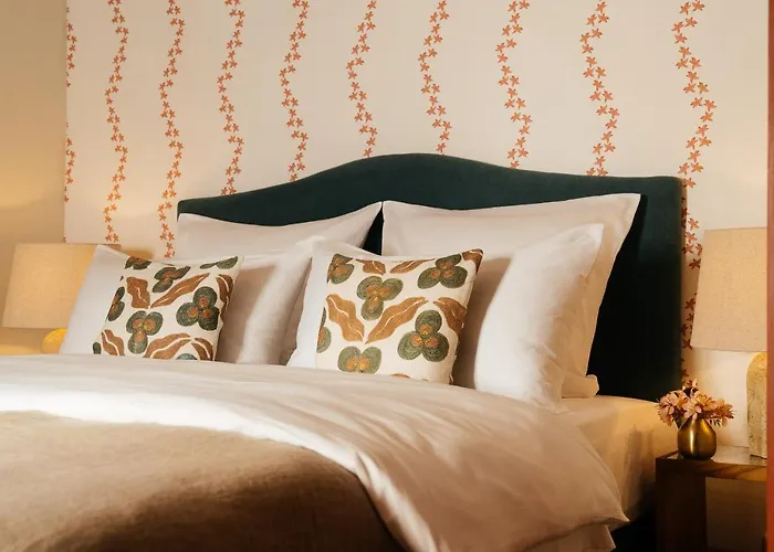 Flora - A Scene For Seasons