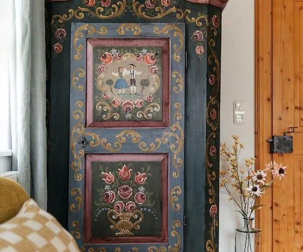 Flora - A Scene For Seasons Villa