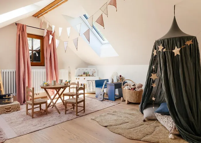 Willa Flora - A Scene For Seasons Bad Goisern